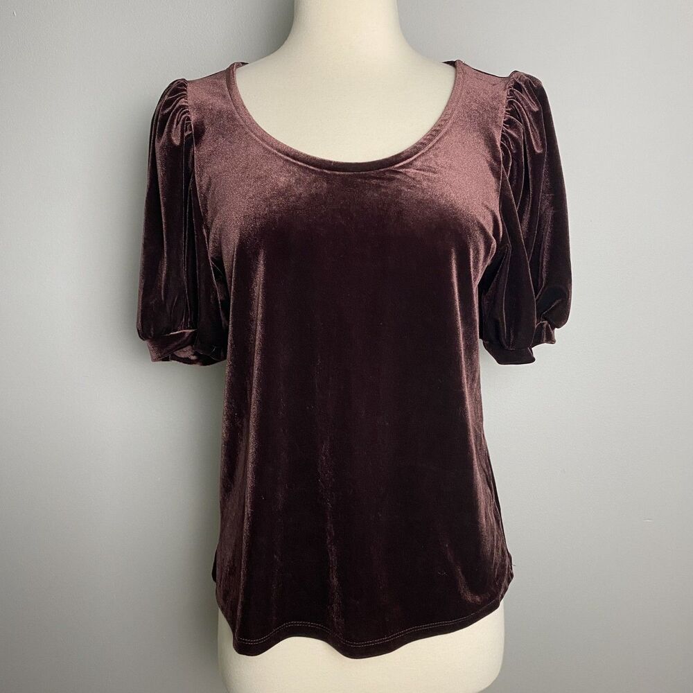 Maurices Women's Burgundy Brown Velvet Puff Sleeve Top NWT - Size M